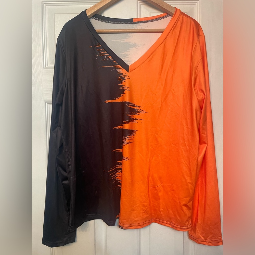 SHEIN Unity two tone black and orange V neck tee